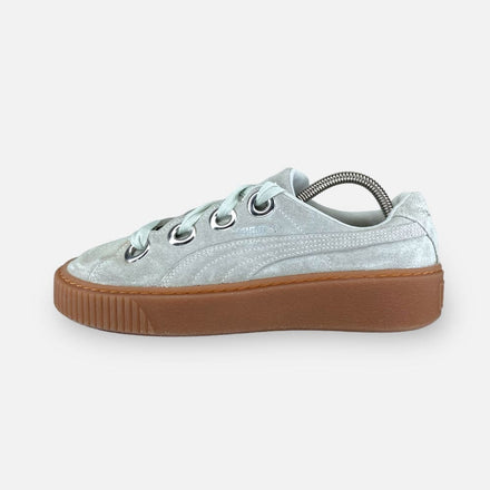 Tweedehands Puma WMNS Platform Kiss Suede - Maat 39 1