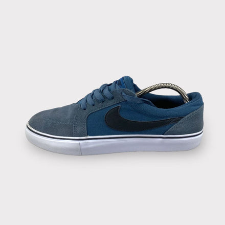 Tweedehands Nike SB Satire ll - Maat 44 1