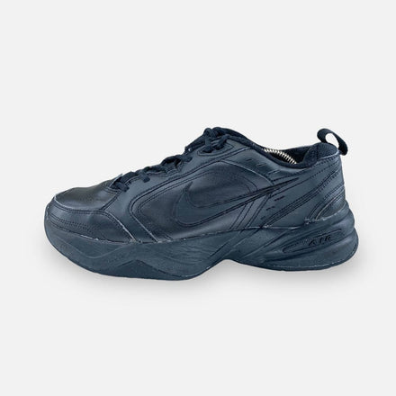 Tweedehands Nike Air Monarch IV Lifestyle- en sportschoen - Zwart - Maat 42.5 1