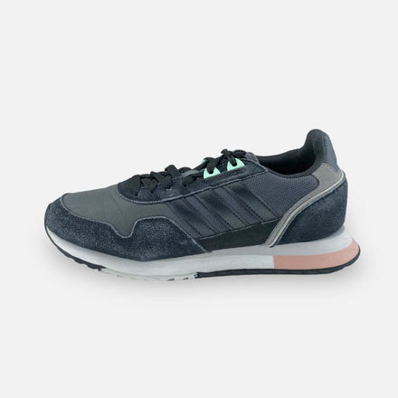 Tweedehands adidas 8K 2020 - Maat 41.5 1
