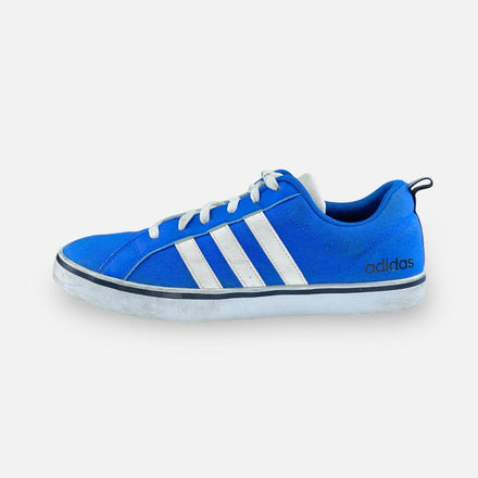 Tweedehands Adidas BUTY ADIDAS TRAMPKI PACE - Maat 43.5 1