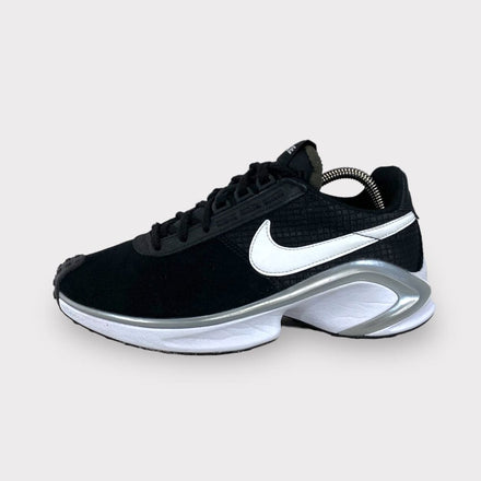 Tweedehands Nike D/MS/X Waffle Black/ White-Metallic Silver-White - Maat 40 1