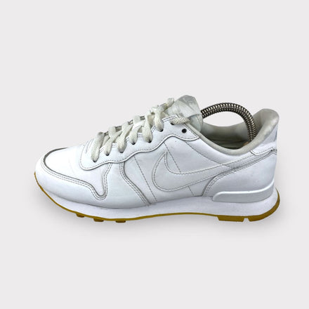 Tweedehands Nike WMNS Internationalist - Maat 37.5 1