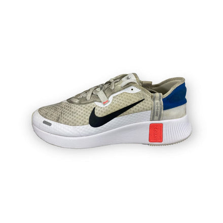 Nike Reposto - Maat 47 Nike