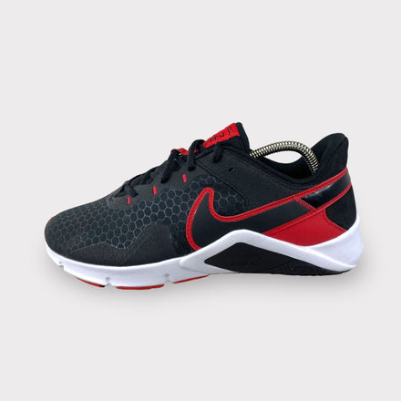 Tweedehands Nike LEGEND ESSENTIAL 2 men's Sports Trainers (Shoes) in Black - Maat 43 1
