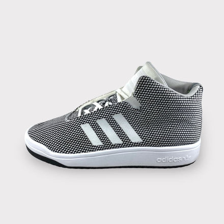Tweedehands Adidas Veritas - Maat 40.5 1