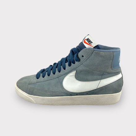 Tweedehands Nike Wmns Blazer Mid Vintage Suede - Maat 40.5 1