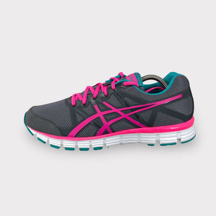 Tweedehands Asics Gel-Attract 2 - Maat 40.5 1