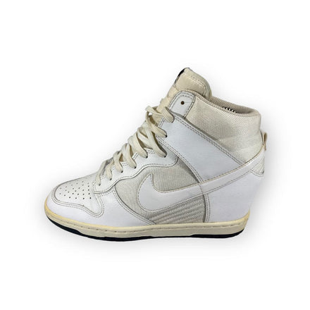 Nike Dunk Sky Hi Essential - Maat 38 Nike