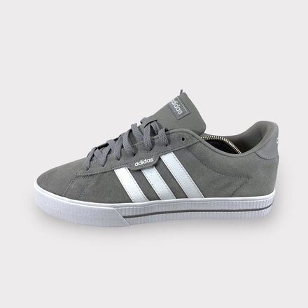 Tweedehands adidas Daily 3.0 - Maat 46 1