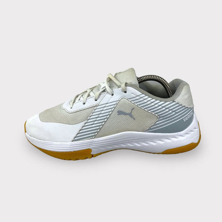 Tweedehands Puma Varion Youth Indoor sportschoenen - Maat 39 1