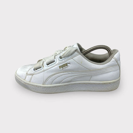Tweedehands Puma Basket Heart Patent Wn's - Maat 39 1