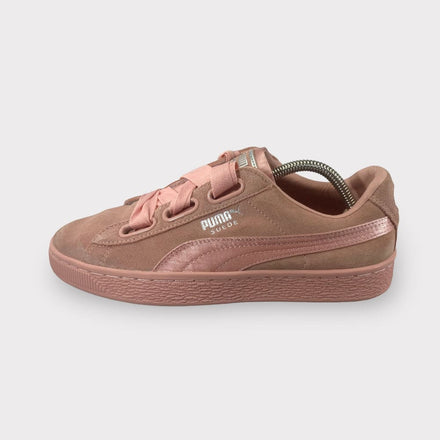 Tweedehands Puma Suede Heart - Maat 40 1
