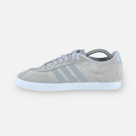Tweedehands adidas Courtset - Maat 40.5 1