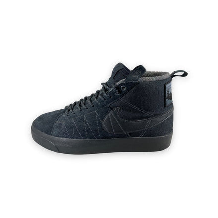 Nike SB Zoom Blazer Mid Acclimate Pack Triple Black - Maat 42 Nike