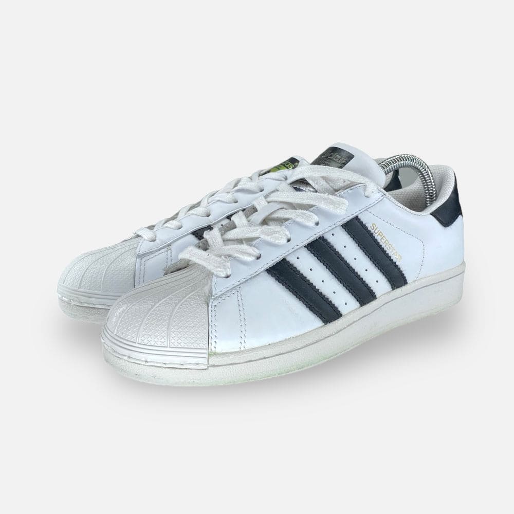 Adidas store plata superstar