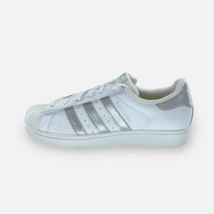 Tweedehands Adidas Superstar - Maat 40 1