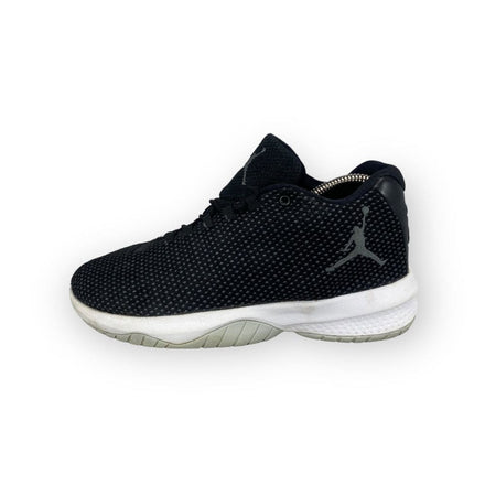 Air Jordan Jordan B.Fly BG 'Black Dark Grey' - Maat 38.5 Air Jordan