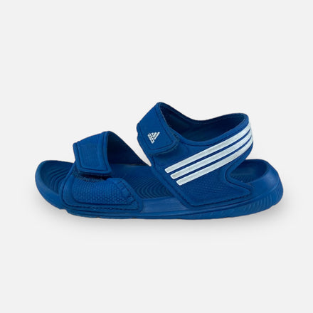 Tweedehands Adidas Akwah - Maat 30 1