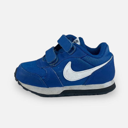 Tweedehands Nike MD Runner 2 - Maat 23.5 2