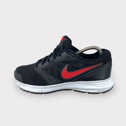 Tweedehands Nike Downshifter 6 - Maat 41 1