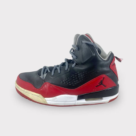 Tweedehands Nike Jordan SC-3 - Maat 42.5 1