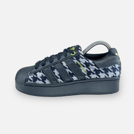 Tweedehands adidas Superstar Bold - Maat 35.5 1
