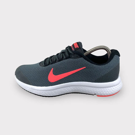 Tweedehands Nike Run All Day - Maat 40 4