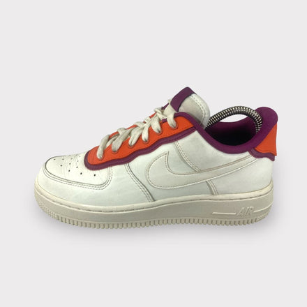 Tweedehands Nike WMNS Air Force 1 '07 SE 'Sail' - Maat 38.5 1
