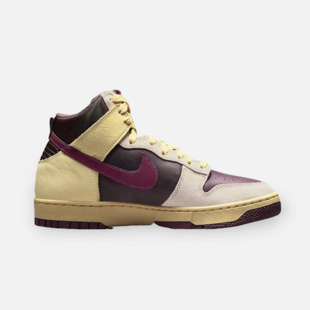 Nike Dunk High 1985 &