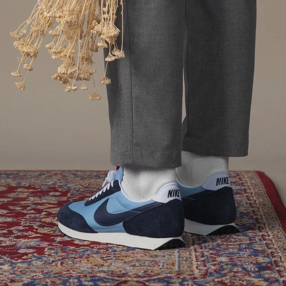 Nike Daybreak Light &