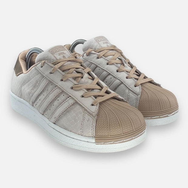 Tweedehands Adidas Superstar - Maat 38.5 4