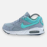 Tweedehands Nike Air Max Ivo 580519 031 Wolf Grey/Hyper Turo White - Maat 40 4