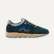 Karhu Aria 95 "Dark Forest/Deep Lagoon"