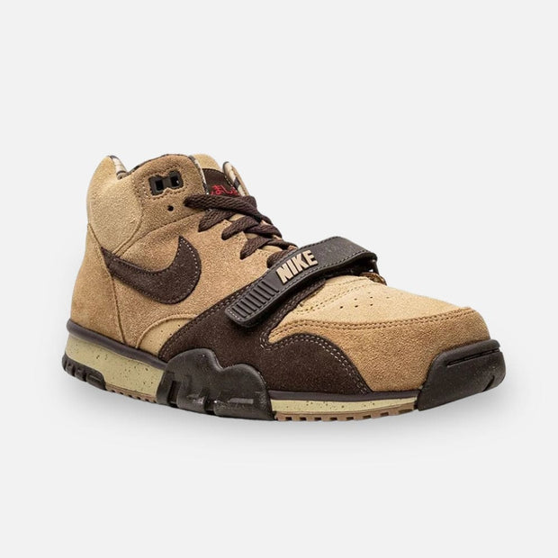 Nike Air Trainer 1 &