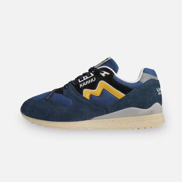 Karhu Synchron Classic &