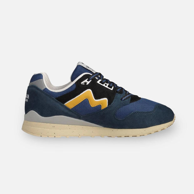 Karhu Synchron Classic &