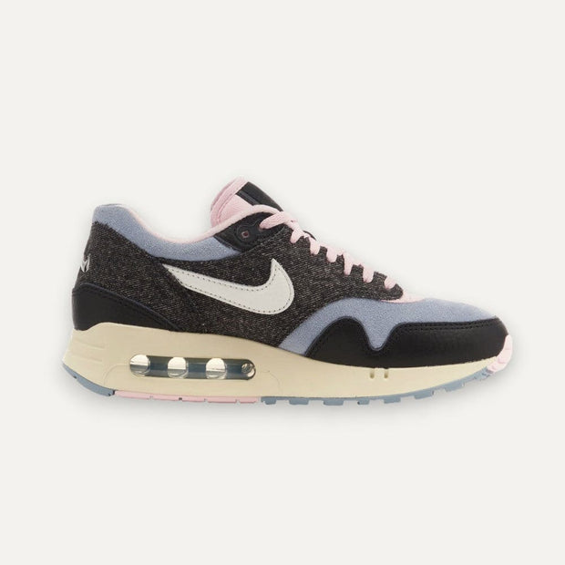 Nike Air Max 1 &