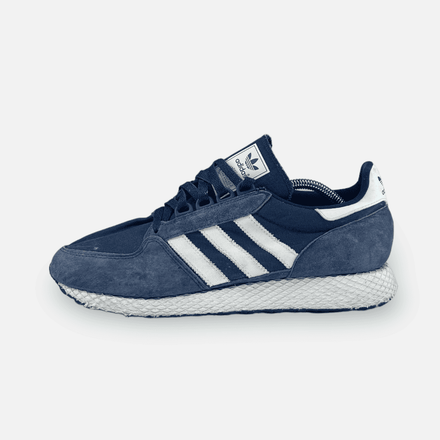 Adidas Forest Grove Collegiate Navy- Maat 42.5