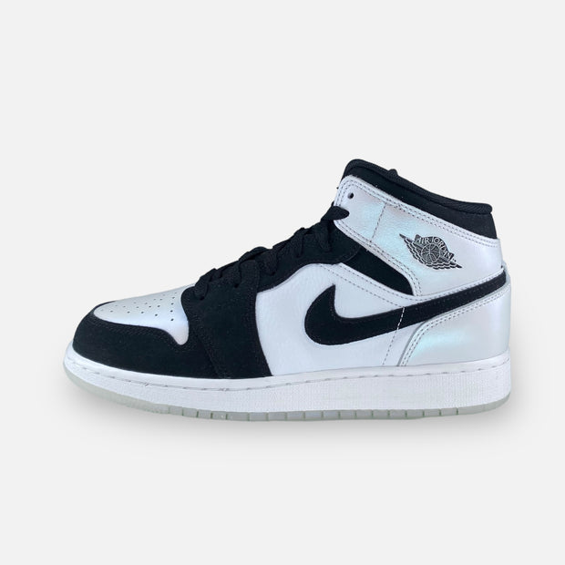 Air Jordan 1 Mid GS 'Diamond Shorts' - Maat 40 | WEAR