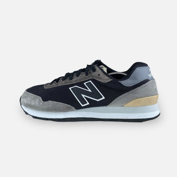 New balance sales maat 44