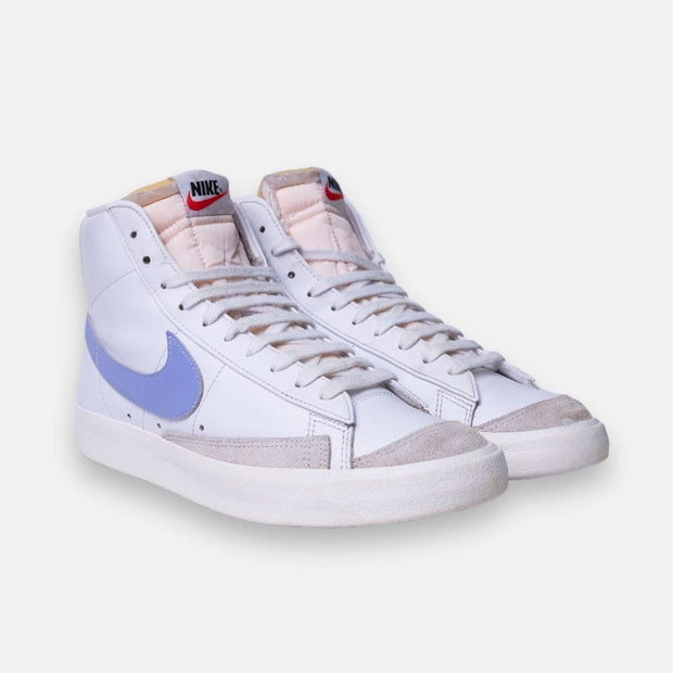 Nike Blazer Mid &