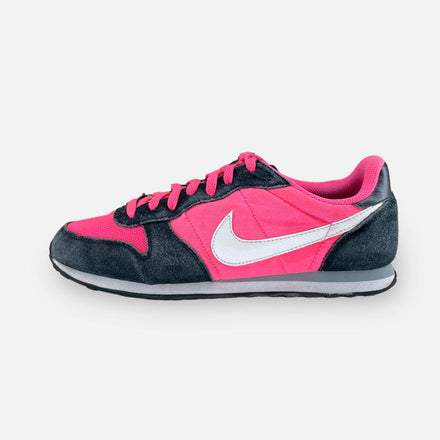 Nike Geniccio - Maat 43 Nike