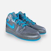 Nike Air Jordan 1 Mid Dark Metallic Grey And Teal - Maat 38 Nike Air Jordan