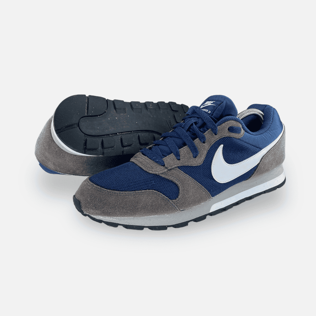 Nike md runner 2 45 hot sale