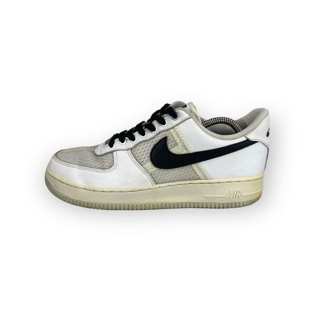 Nike Air Force 1 &