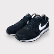 Tweedehands Nike MD Runner 2 (GS) - Maat 40 3