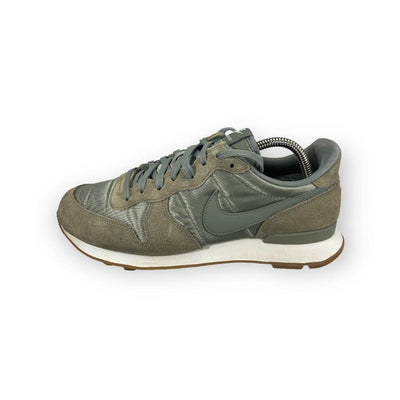 Nike Internationalist Silver - Maat 40 Nike