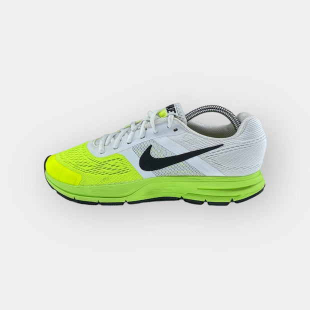 Tweedehands Nike Womens Air Pegasus - Maat 40 1