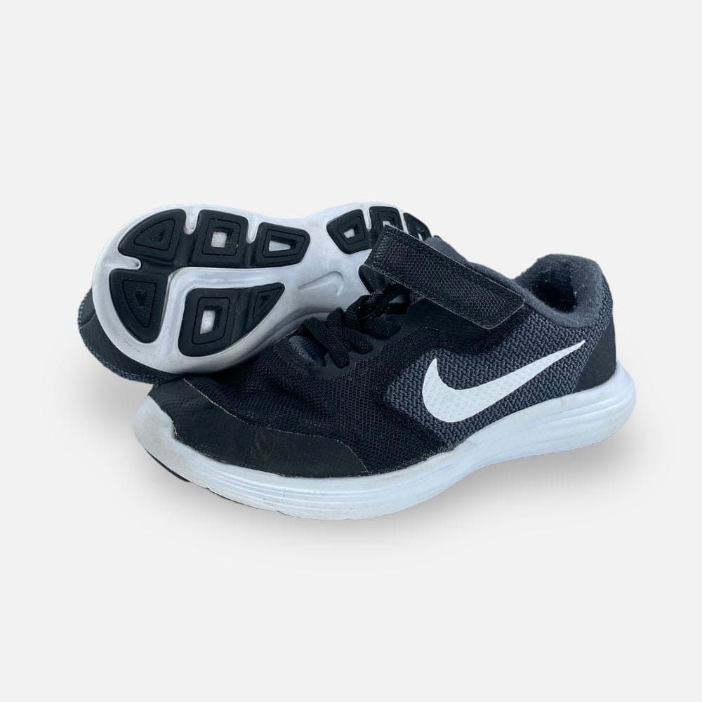 Nike revolution 3 13c Clearance